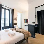 Luxury Apartment In Saint-Germain