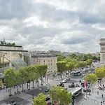 Luxury Apartment In Saint-Germain