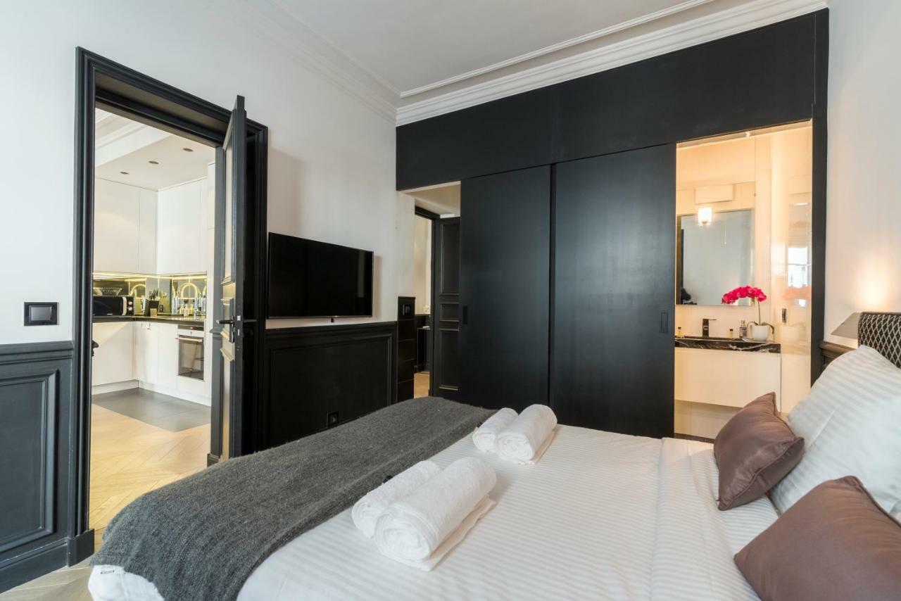 Luxury In Saint-germain Apartment Paris